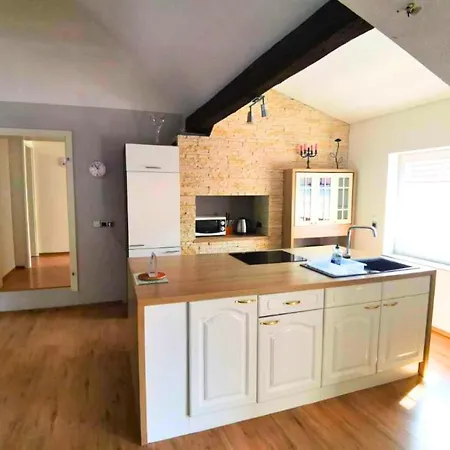 4rent - Monteurzimmer 게스트하우스 보름스